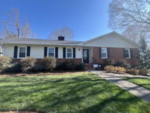 Why Residential Exterior Painting Is a Good Investment